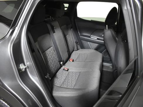 Used 2025 Nissan Kicks SV AWD/4WD image 28