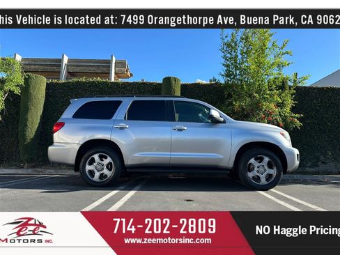 Used 2012 Toyota Sequoia SR5 w/ Sport Appearance Pkg AWD/4WD image 6