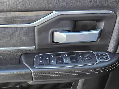 Used 2024 RAM 2500 Big Horn image 26