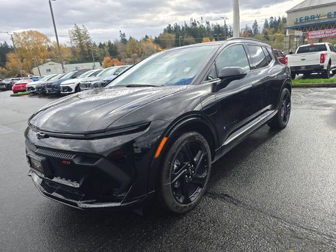 New 2026 Chevrolet Equinox EV RS image 8