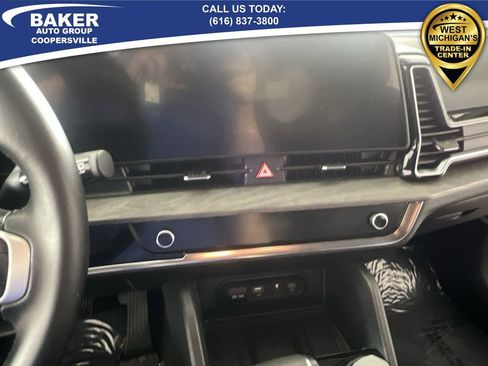 Used 2023 Kia Sportage X-Line image 12