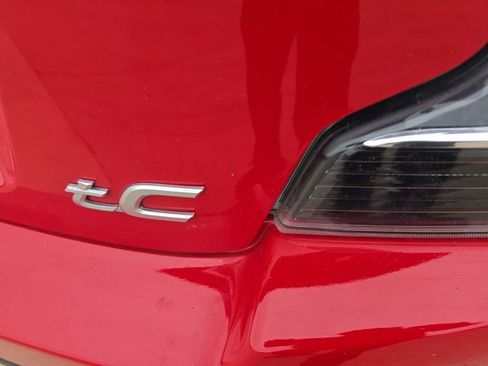 Used 2014 Scion tC FWD image 4