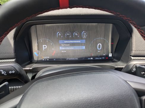 Certified 2025 Ford Ranger Raptor AWD/4WD image 17