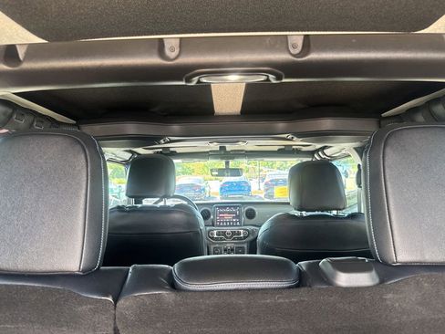 Used 2021 Jeep Wrangler Unlimited Sport AWD/4WD image 15