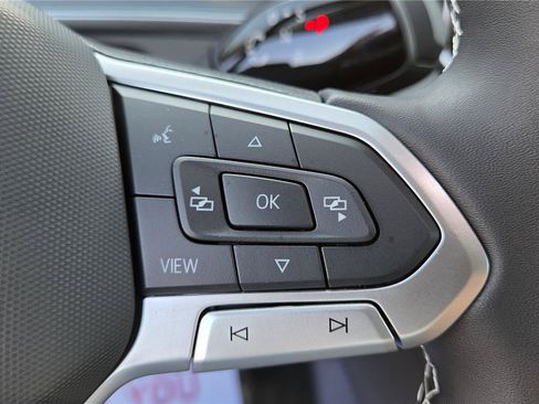 New 2026 Volkswagen Tiguan SE AWD/4WD image 18