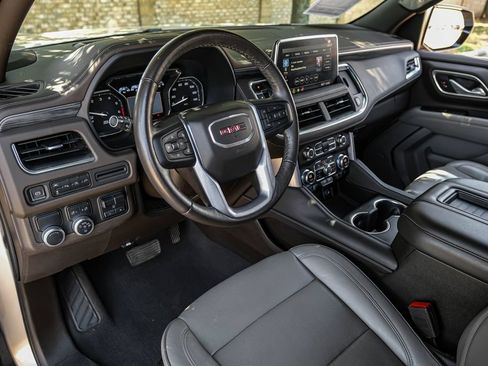Used 2021 GMC Yukon SLT w/ SLT Luxury Plus Package RWD image 26