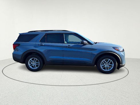 New 2026 Ford Explorer Active image 8