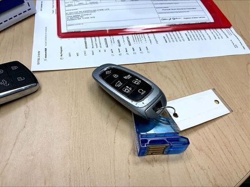 Used 2023 Hyundai Tucson Limited image 31