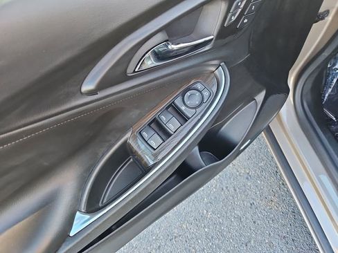 Used 2024 Chevrolet Malibu LT image 13