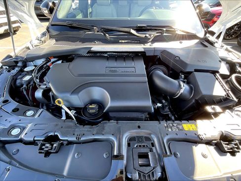 New 2026 Land Rover Range Rover Evoque S image 13