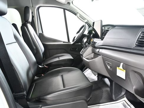 New 2026 Ford Transit 350 148 Low Roof Wagon AWD image 10