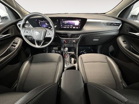 Used 2025 Buick Encore GX Preferred FWD image 11