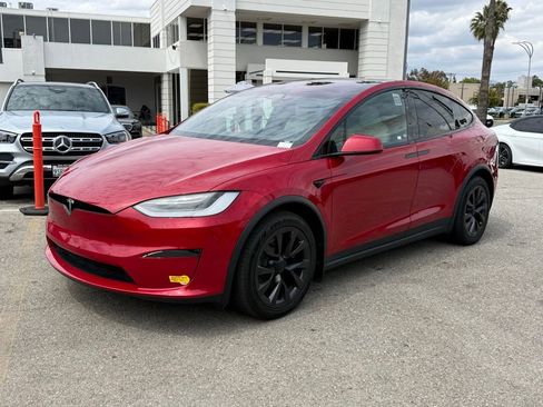 Used 2022 Tesla Model X Plaid AWD/4WD image 4
