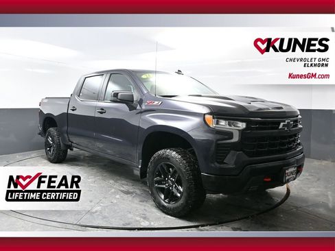 Used 2024 Chevrolet Silverado 1500 LT Trail Boss w/ Convenience Package II image 1