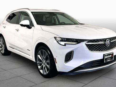 Used 2021 Buick Envision Avenir w/ Technology Package II FWD image 3