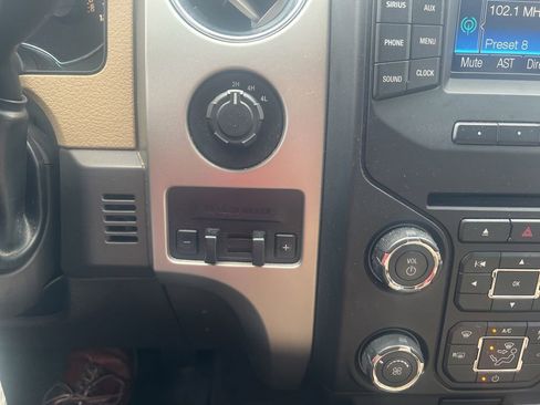 Used 2013 Ford F150 XLT w/ Luxury Equipment Group AWD/4WD image 14