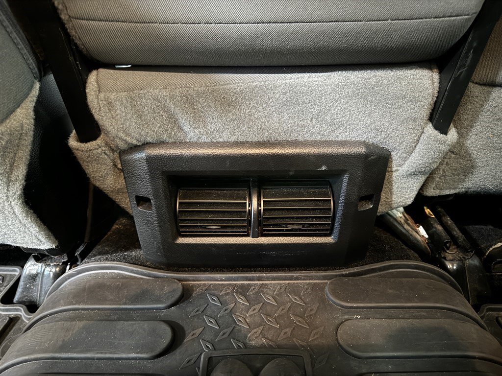 Used 2013 RAM 2500 SLT w/ Luxury Group AWD/4WD image 29