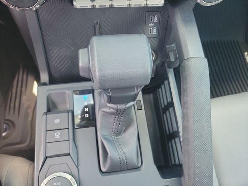 Used 2025 Toyota Tacoma SR5 RWD image 29
