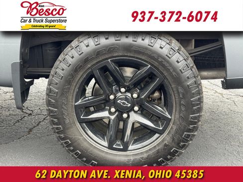 Used 2020 Chevrolet Silverado 1500 LT Trail Boss AWD/4WD image 7