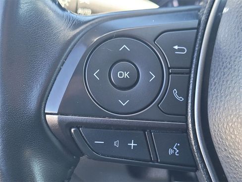 Used 2022 Toyota Camry SE image 25