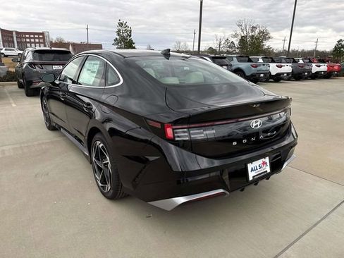 New 2026 Hyundai Sonata SEL FWD image 7
