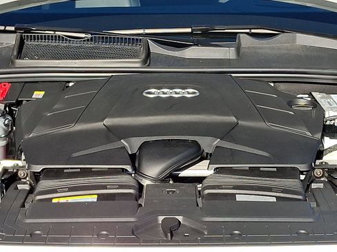 Used 2024 Audi Q8 Prestige AWD/4WD image 28