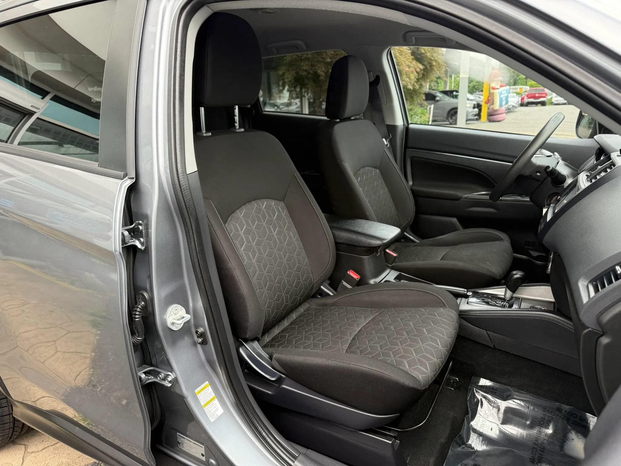 Used 2022 Mitsubishi Outlander Sport SE AWD/4WD image 33