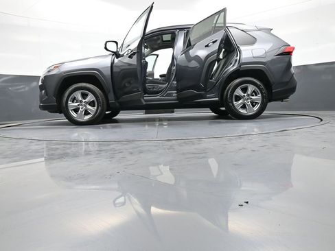 Certified 2024 Toyota RAV4 XLE w/ Convenience Package image 50