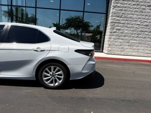 Used 2023 Toyota Camry LE w/ Convenience Package FWD image 21