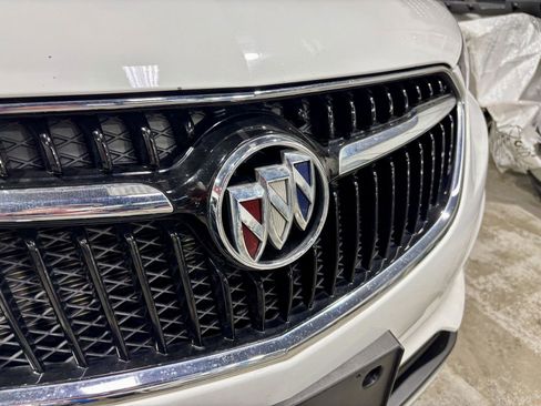 Used 2022 Buick Encore Preferred image 24