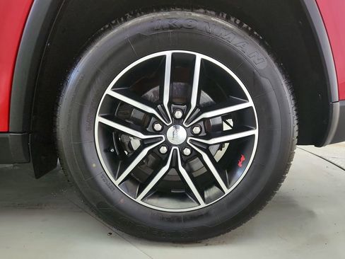 Used 2018 Jeep Grand Cherokee Trailhawk image 42