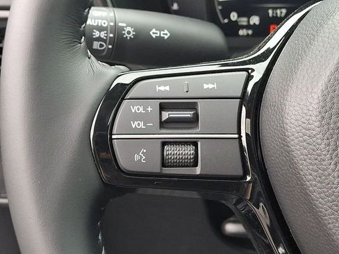 Used 2026 Honda CR-V EX-L image 22