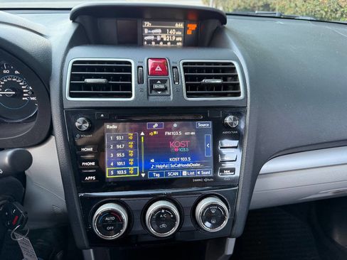 Used 2018 Subaru Forester 2.5i Premium AWD/4WD image 30