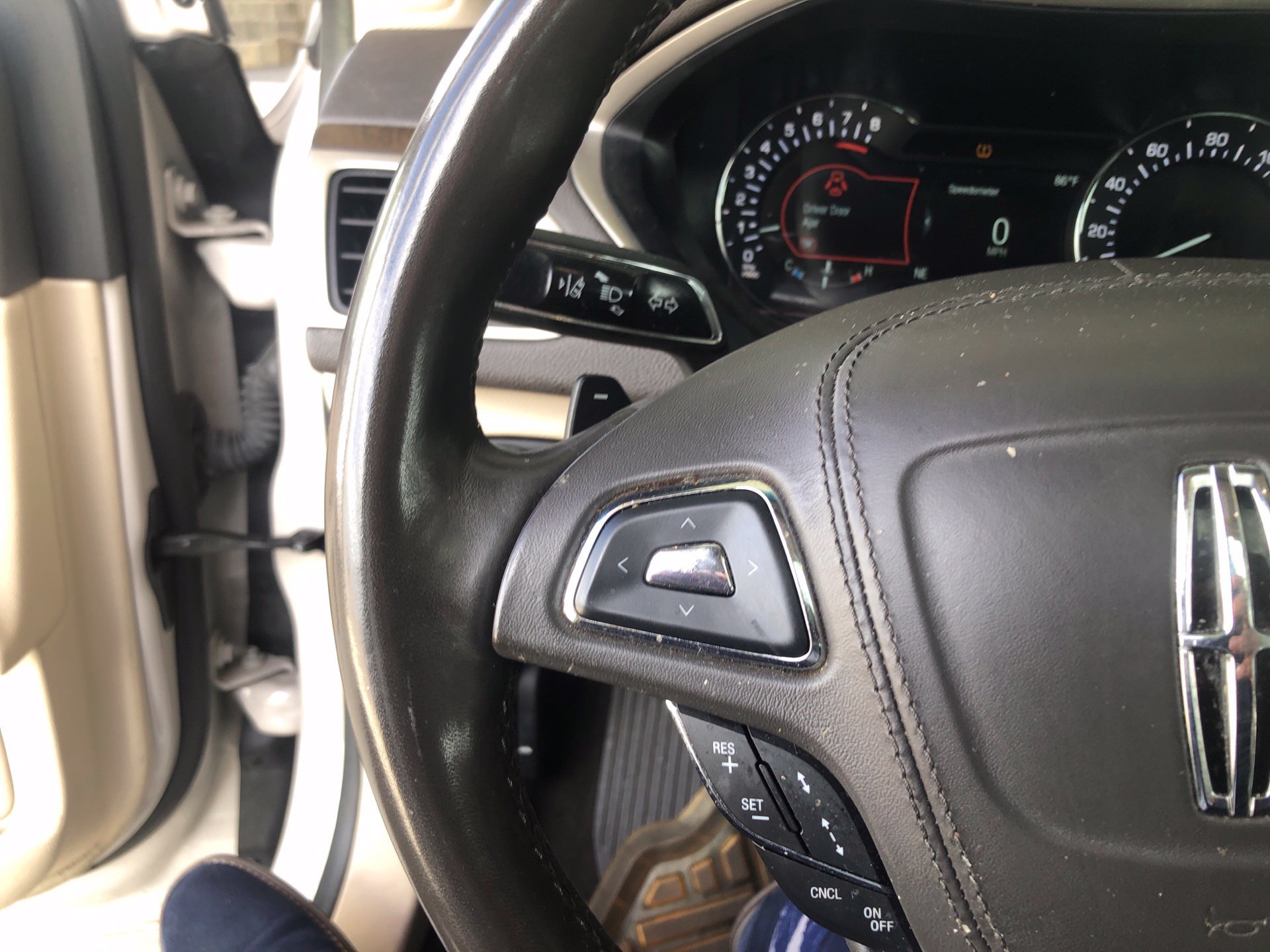 Used 2019 Lincoln MKZ Reserve w/ Reserve Plus Package FWD image 14