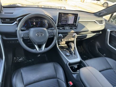 Certified 2020 Toyota RAV4 XSE image 10