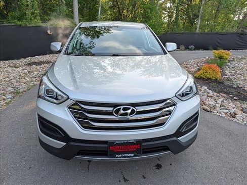 Used 2016 Hyundai Santa Fe Sport FWD image 8