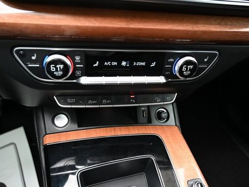 Used 2021 Audi Q5 2.0T Premium Plus image 18