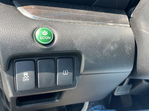 Used 2015 Honda CR-V EX-L image 14