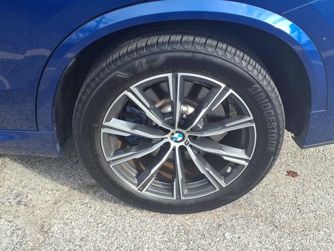 Used 2024 BMW X5 M60i image 25