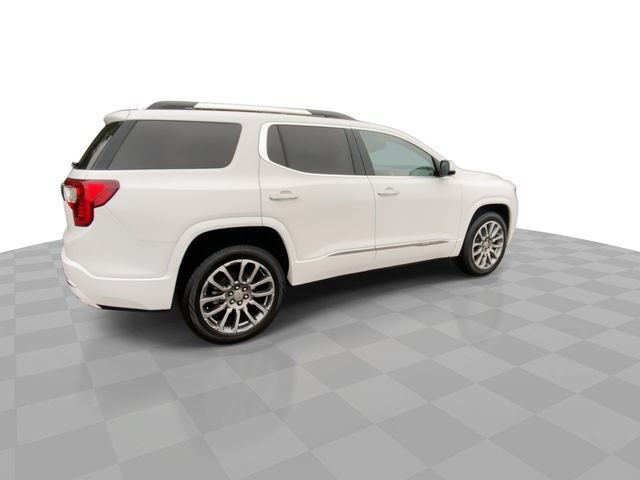 Used 2023 GMC Acadia Denali FWD image 2