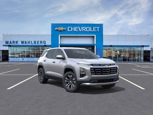 New 2026 Chevrolet Equinox LT w/ Safety and Technology Package image 25