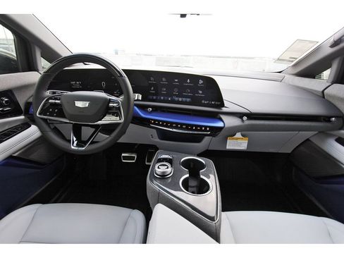 New 2027 Cadillac Optiq Luxury RWD image 9