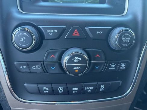 Used 2017 Jeep Grand Cherokee Laredo w/ Quick Order Package 2BE image 28