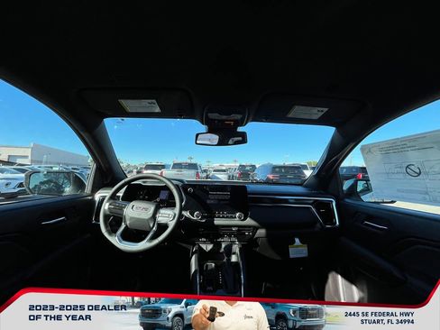 New 2026 GMC Canyon Elevation w/ Convenience Package image 16