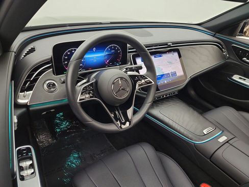 Used 2026 Mercedes-Benz E 350 Sedan image 9