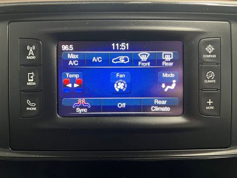 Used 2017 Chrysler Pacifica LX image 11