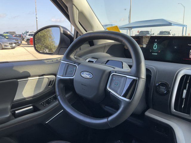 Used 2025 Ford Expedition Max Active AWD/4WD image 24