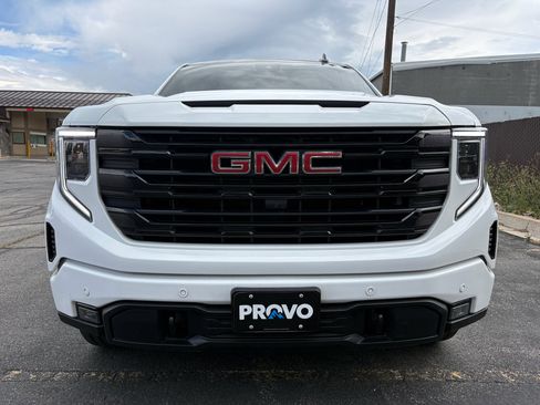 Used 2024 GMC Sierra 1500 Elevation w/ Elevation Premium Package AWD/4WD image 14