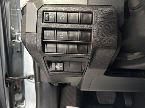 Used 2024 Toyota Tacoma TRD Off-Road image 26