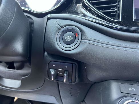 Used 2022 Dodge Durango Citadel image 24